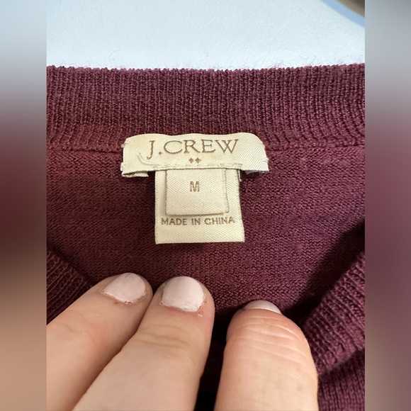 Lightweight crewneck knit sweater; Maroon - Picture 4 of 6